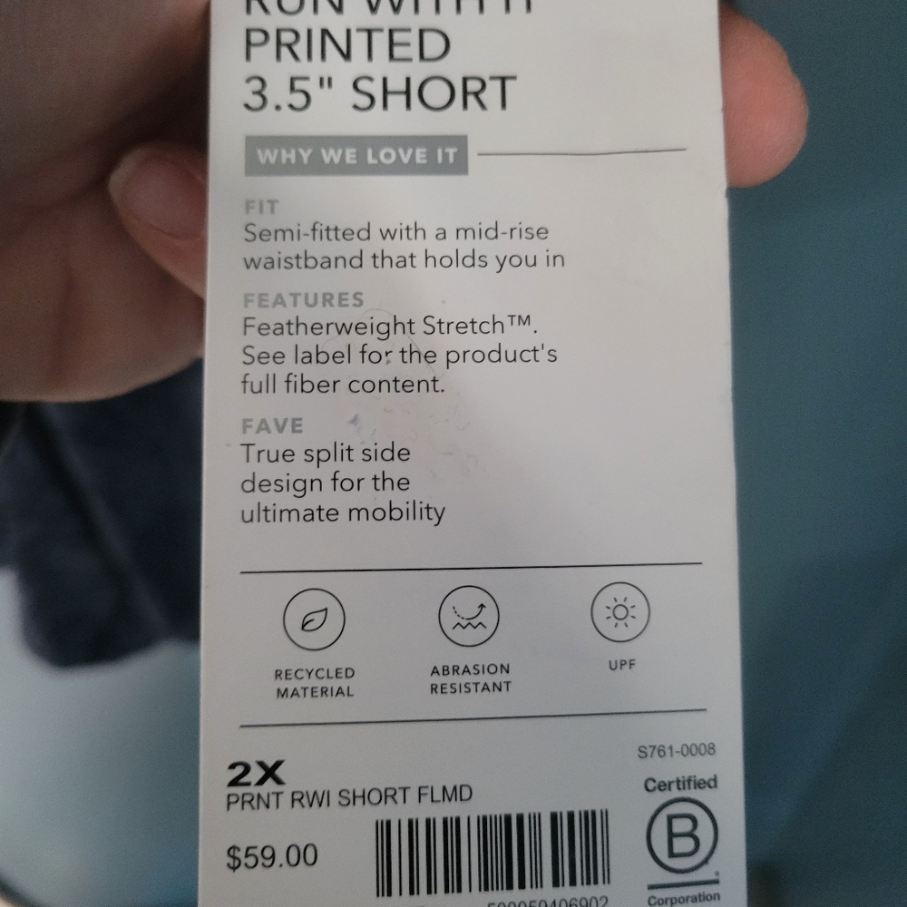 Athleta NWT size 2X 3.5 inch Run With It printed short - Picture 5 of 8